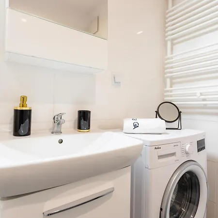 Apartment Urban Chic - Pereca - Rondo Onz - Luxury - 14 People