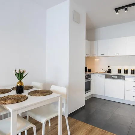 Urban Chic - Pereca - Rondo Onz - Luxury - 14 People *